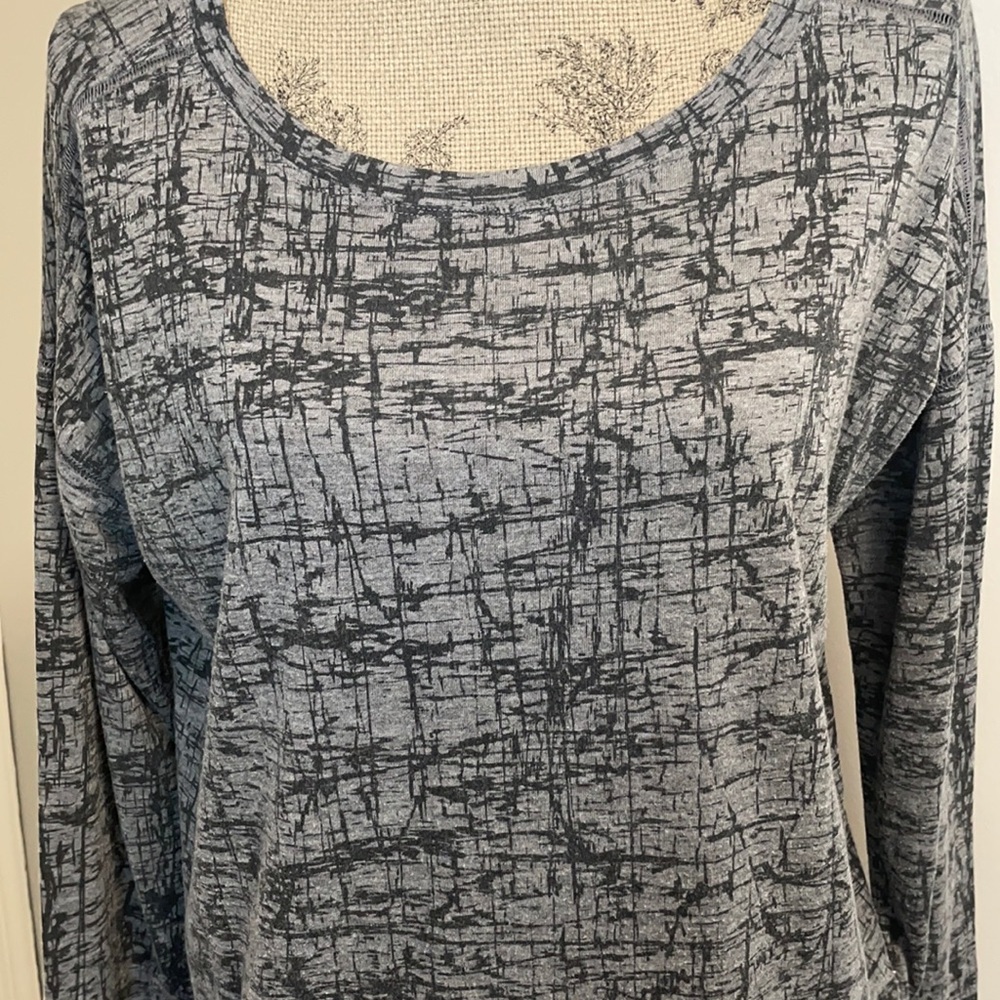 Calvin Klein Performance QuickDry Blk Marbled Top - Picture 2 of 9